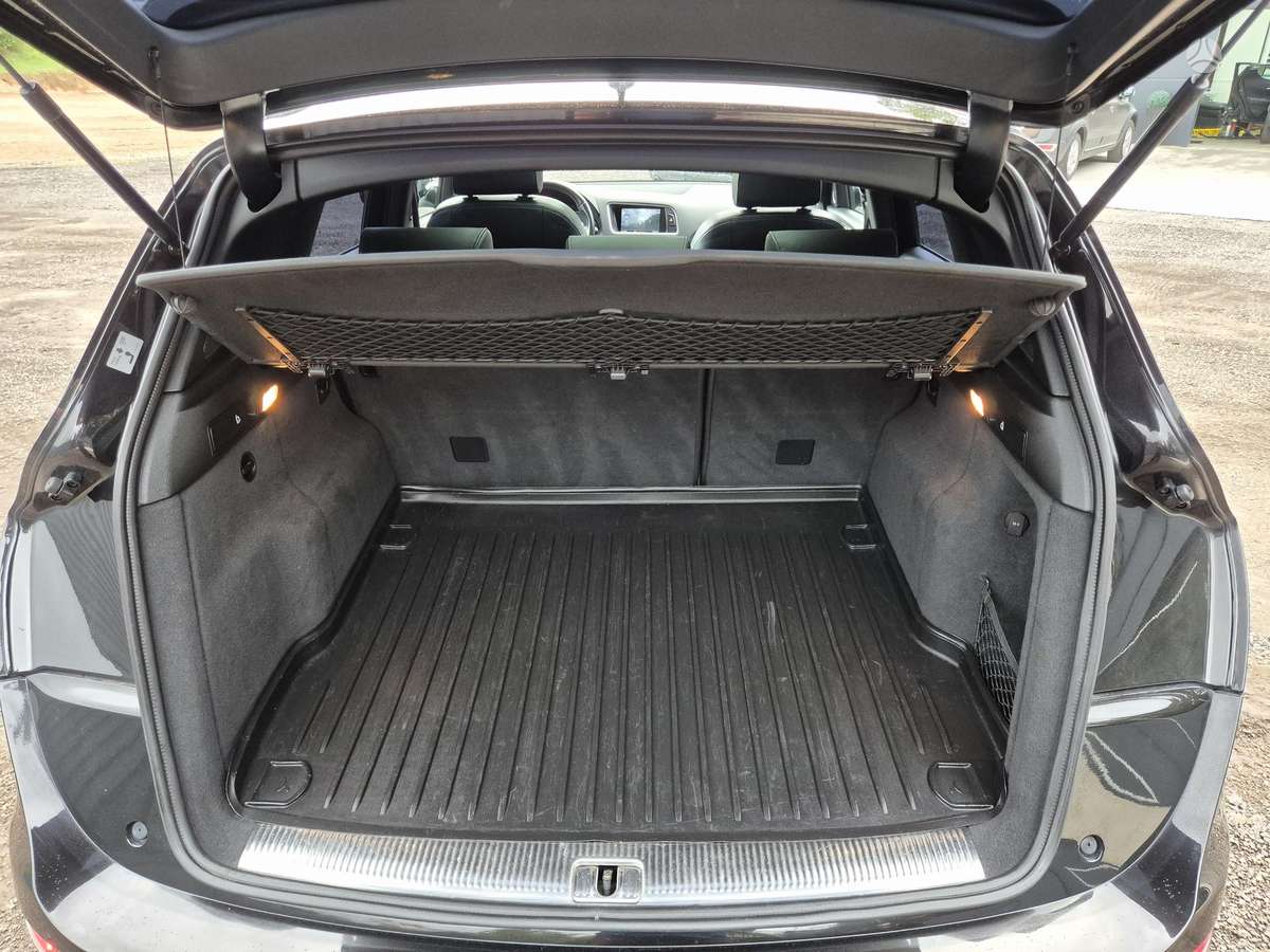 Audi SQ5, 3.0 l., off-road / crossover