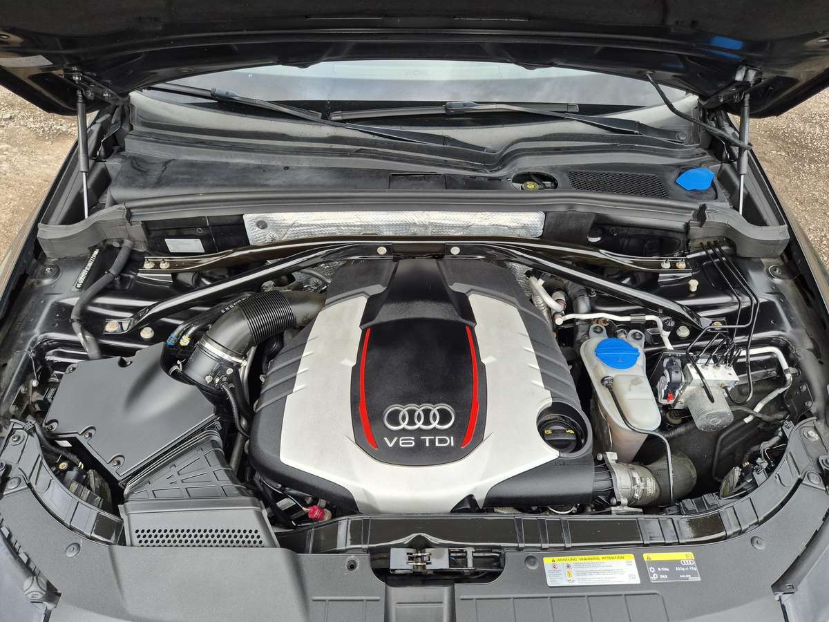 Audi SQ5, 3.0 l., off-road / crossover