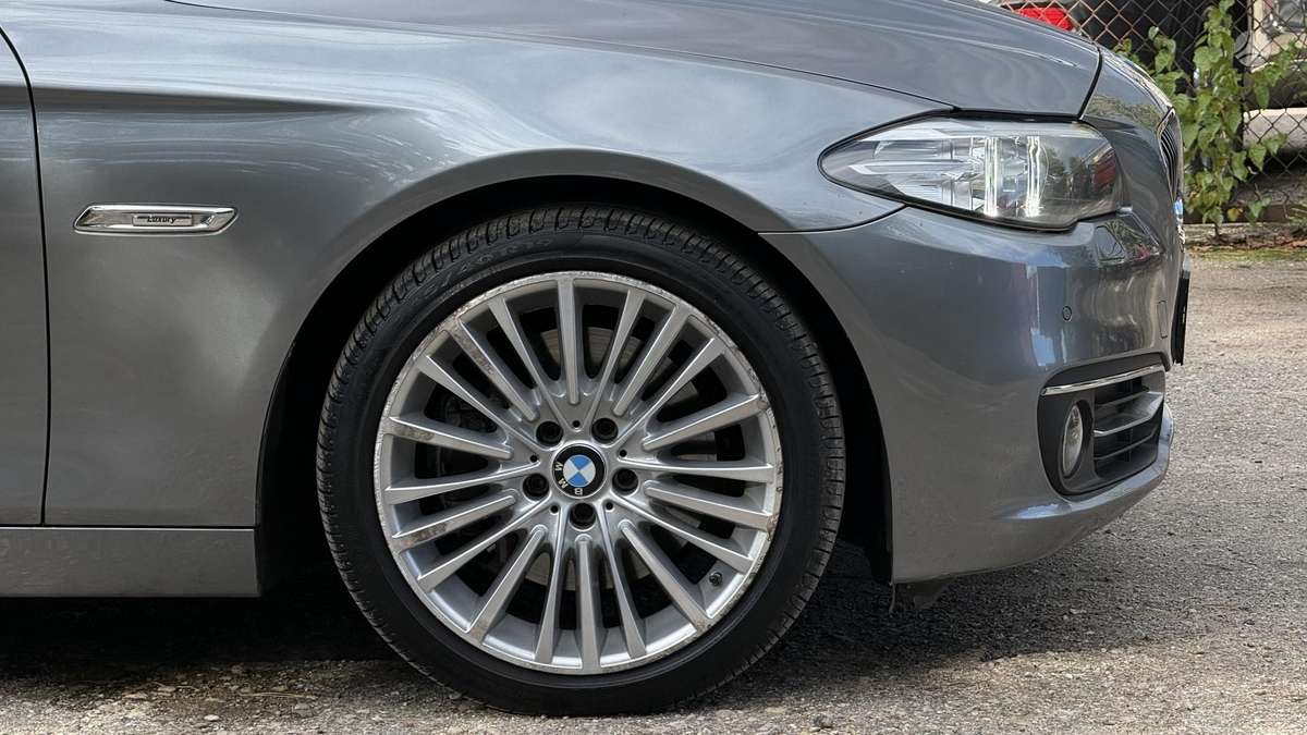 BMW 528, 2.0 l., Универсал