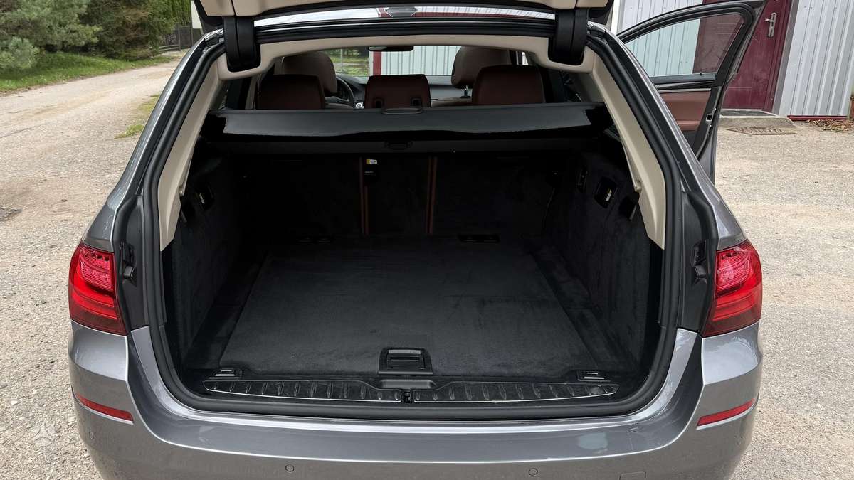 BMW 528, 2.0 l., wagon