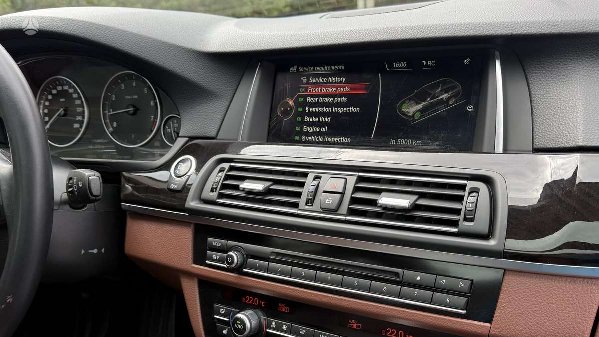BMW 528, 2.0 l., Универсал