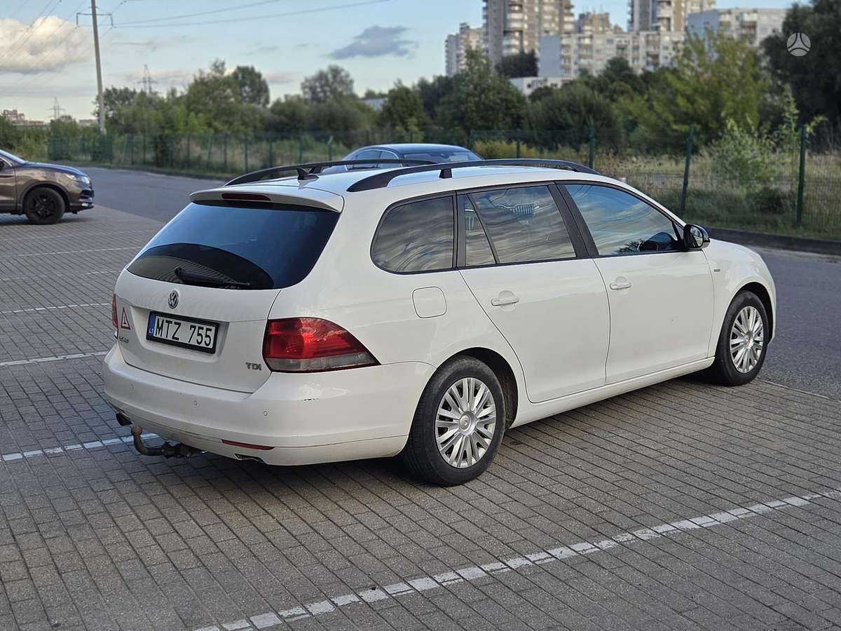 Volkswagen Golf, 1.6 l., Универсал