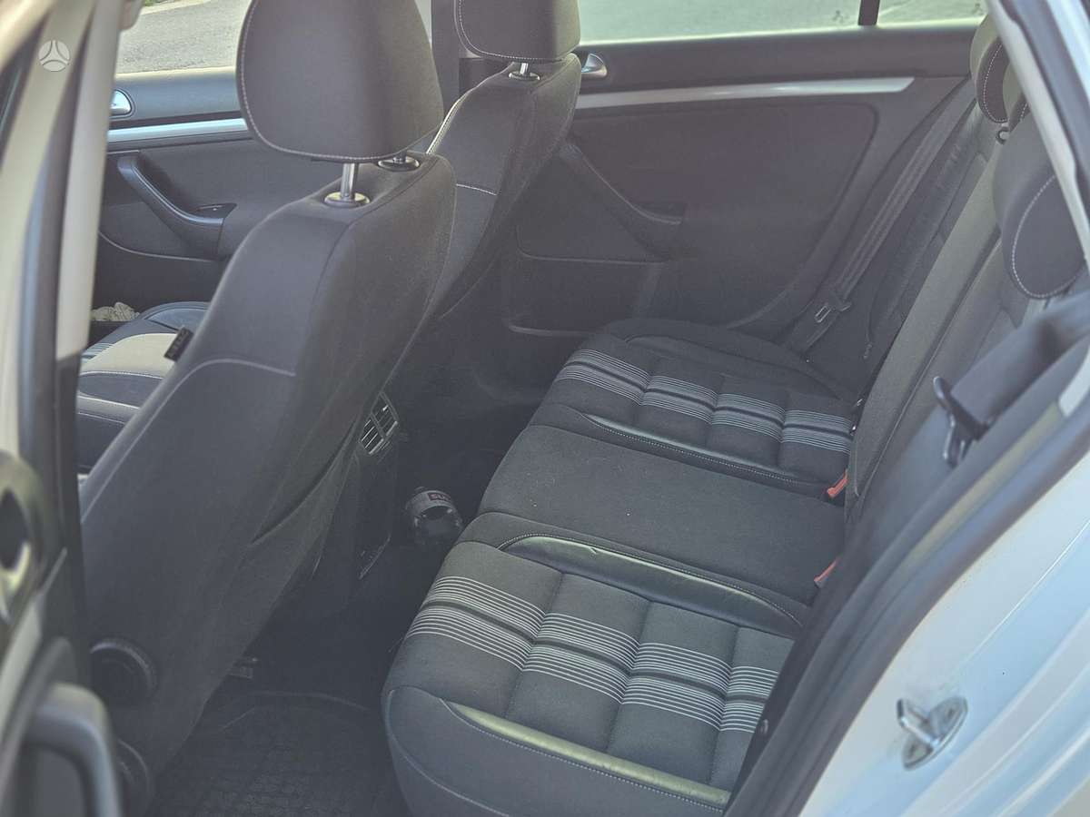Volkswagen Golf, 1.6 l., Универсал