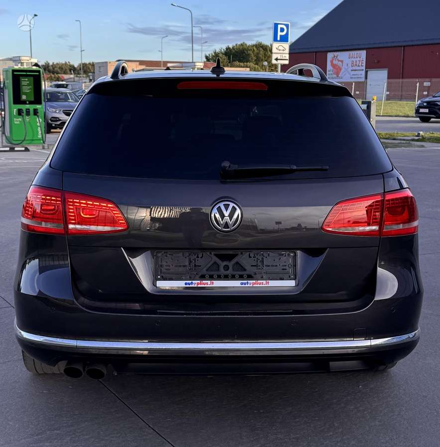 Volkswagen Passat, 2.0 l., Универсал