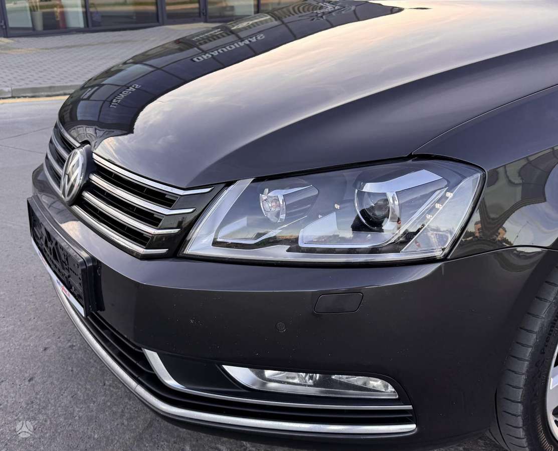 Volkswagen Passat, 2.0 l., Универсал