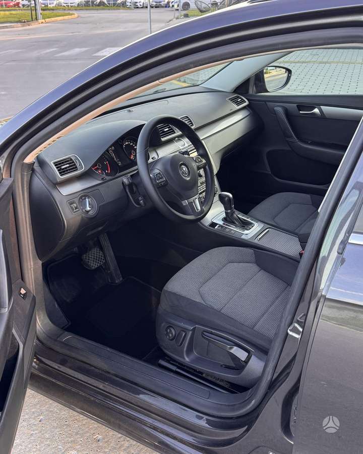 Volkswagen Passat, 2.0 l., Универсал
