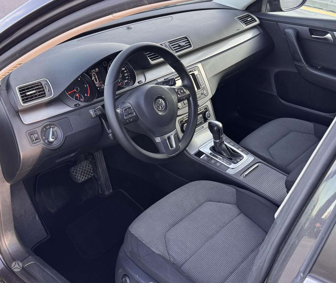 Volkswagen Passat, 2.0 l., Универсал