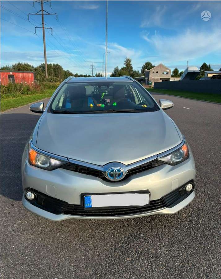 Toyota Auris - 2