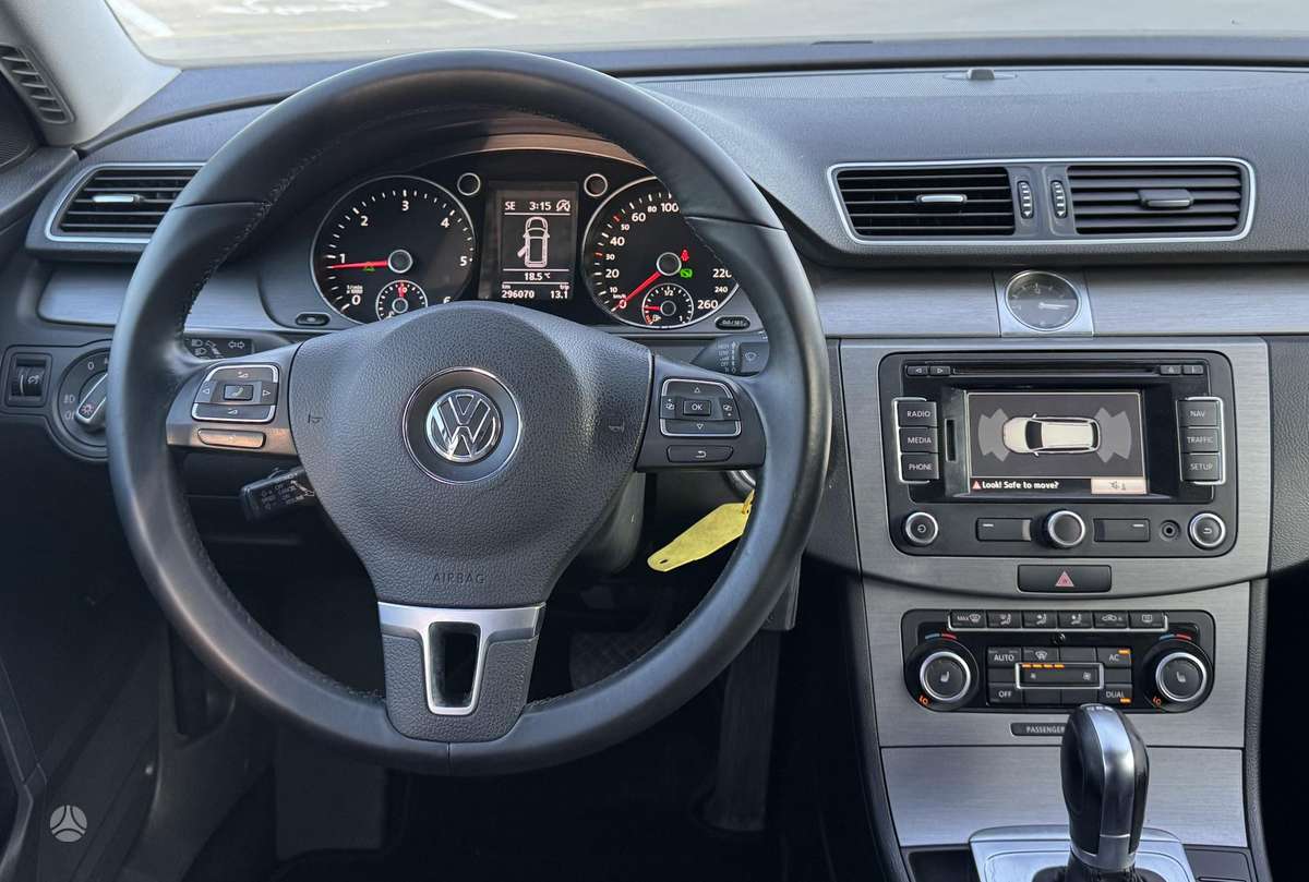 Volkswagen Passat, 2.0 l., Универсал