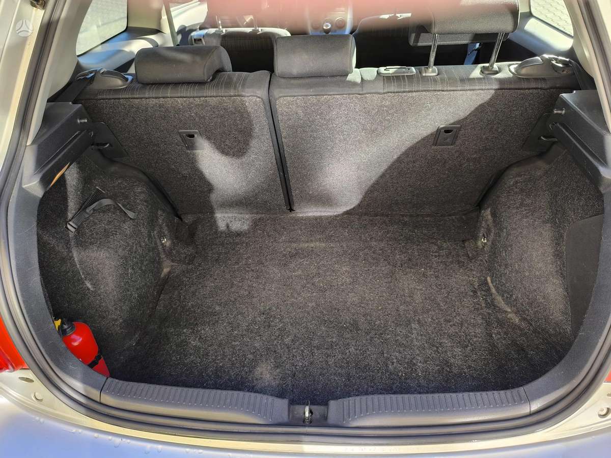 Toyota Auris, 2.0 l., Хэтчбек