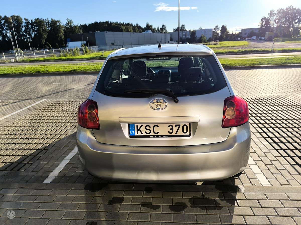 Toyota Auris, 2.0 l., Хэтчбек