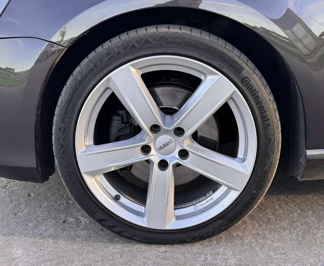 Volkswagen Passat, 2.0 l., Универсал