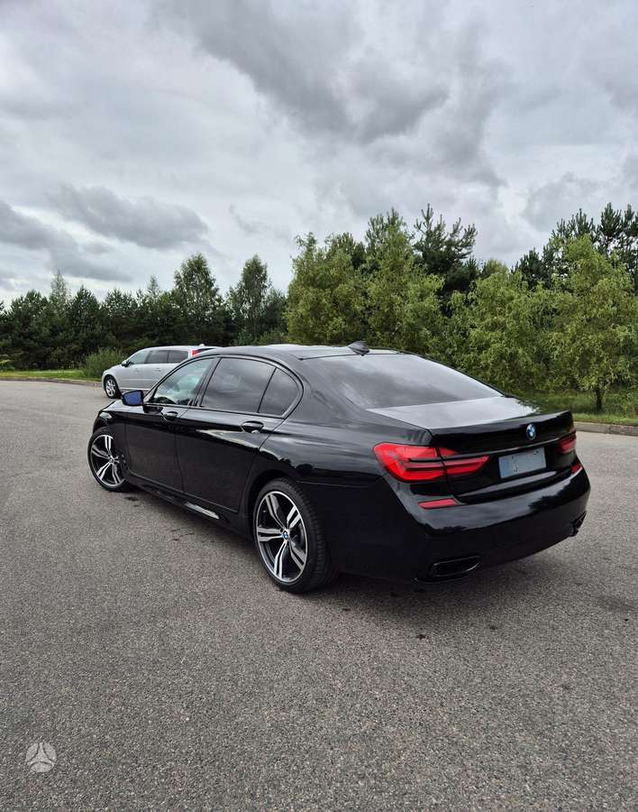 BMW 740, 3.0 l., Лимузин
