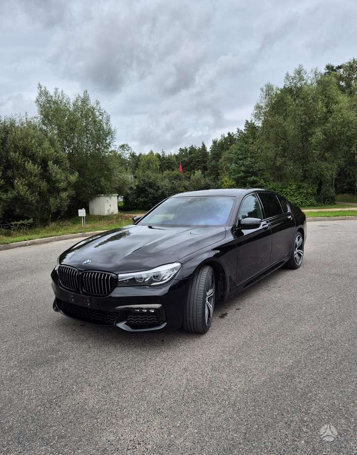 BMW 740, 3.0 l., Лимузин