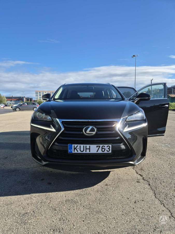 Lexus NX 200t