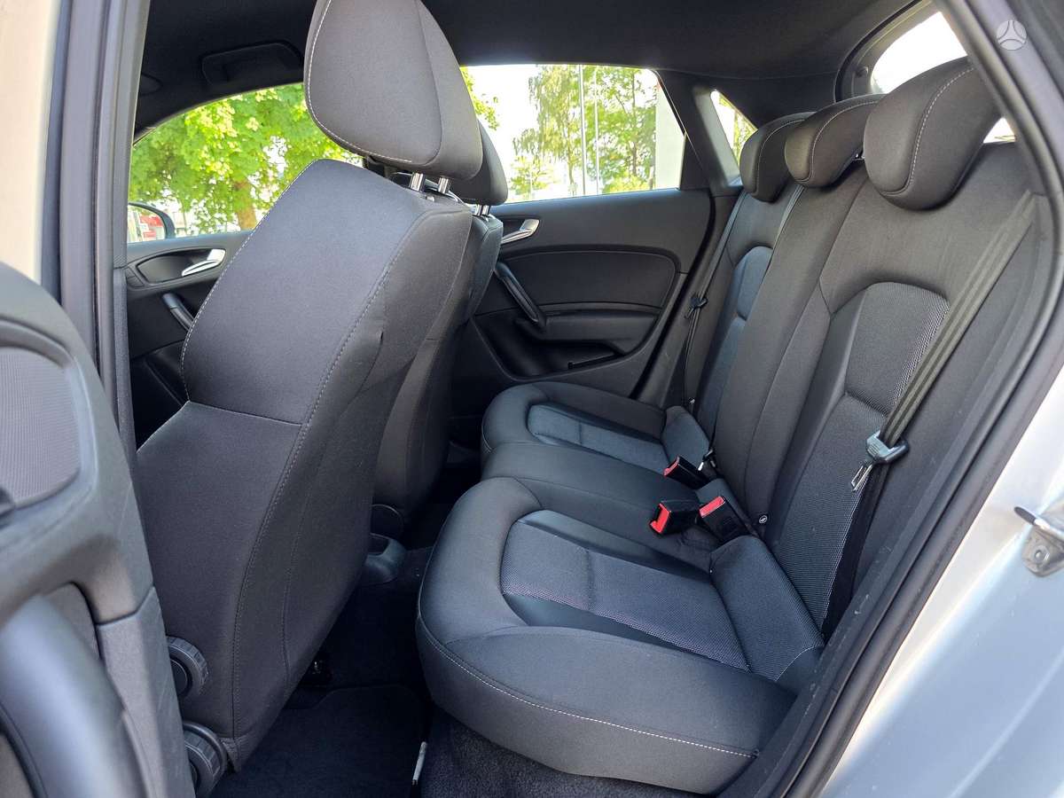 Audi A1, 1.6 l., hatchback