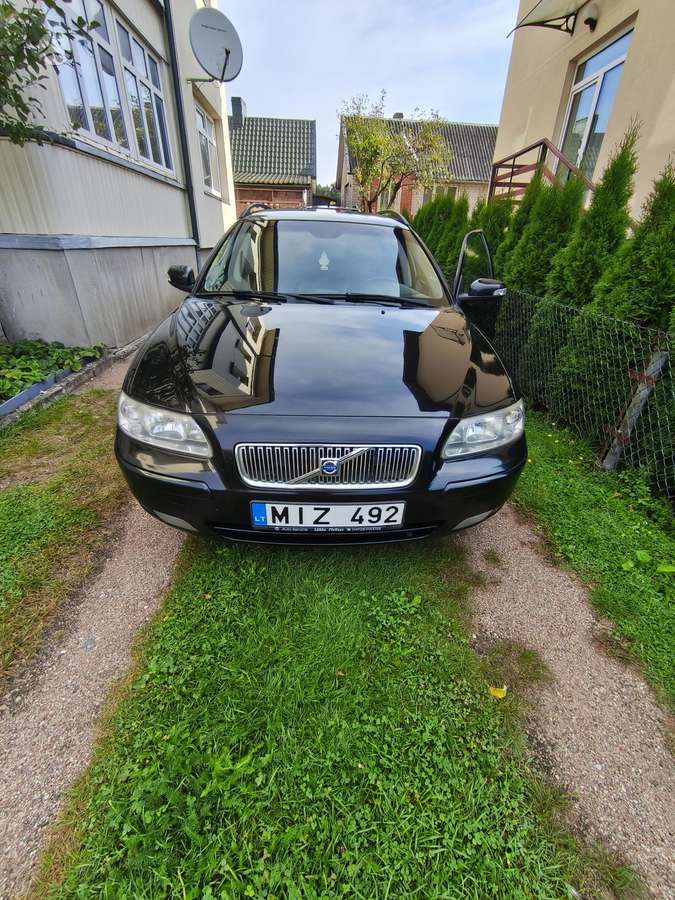 Volvo V70, 2.4 l., wagon