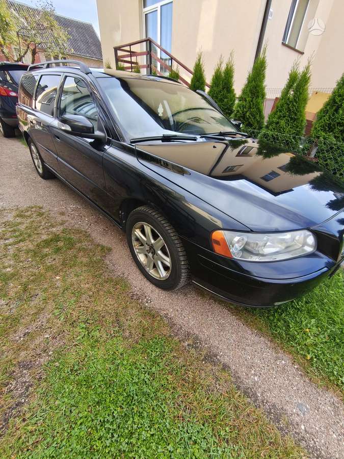 Volvo V70, 2.4 l., wagon