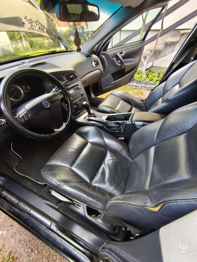 Volvo V70, 2.4 l., wagon
