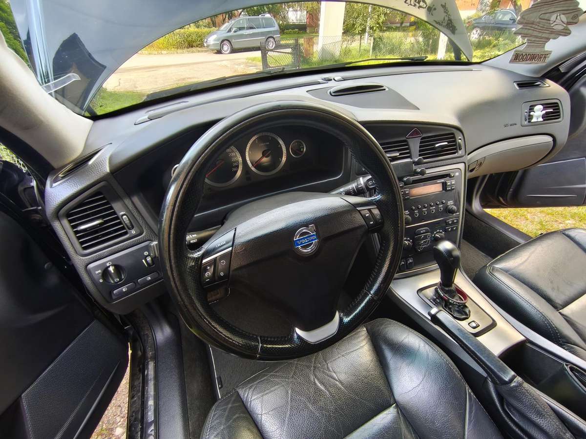 Volvo V70, 2.4 l., wagon