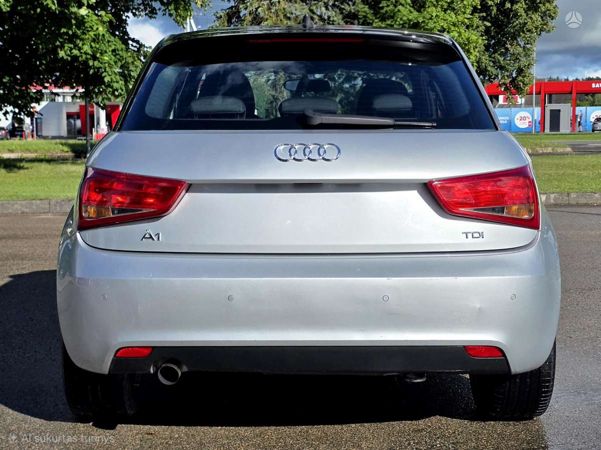 Audi A1, 1.6 l., hatchback