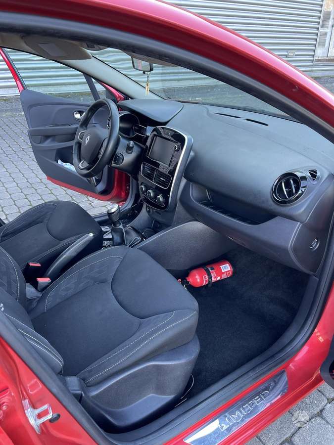 Renault Clio, 0.9 l., Универсал