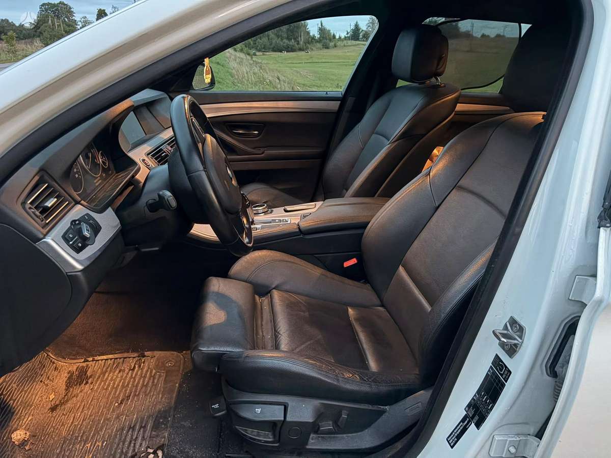 BMW 520, 2.0 l., universalas