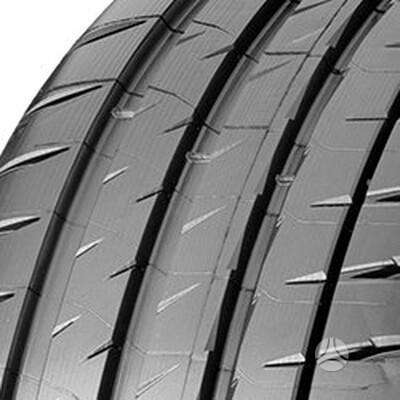 Michelin PILOT SPORT 4, летние 235/40 R19
