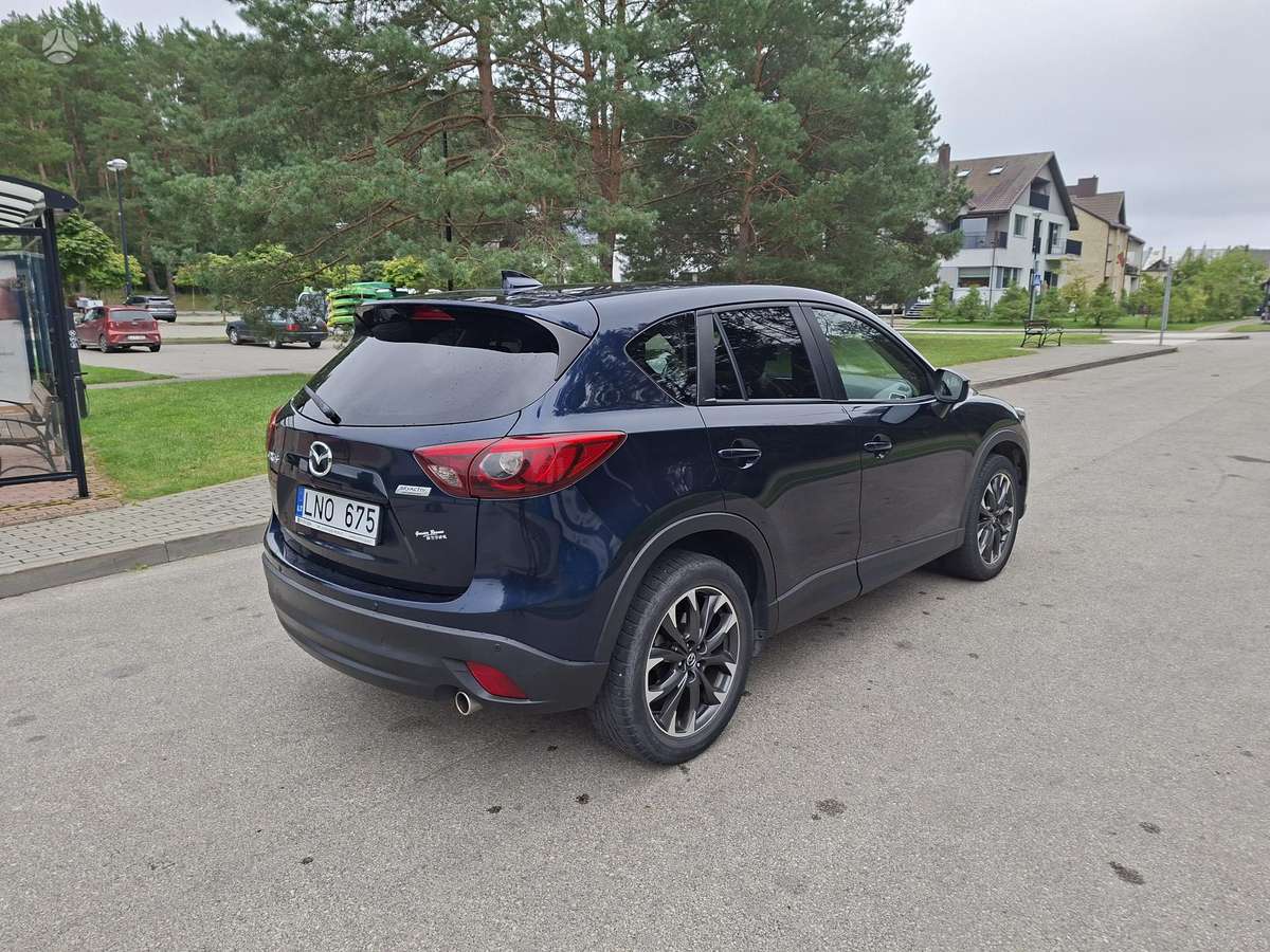 Mazda CX-5, 2.2 l., hatchback