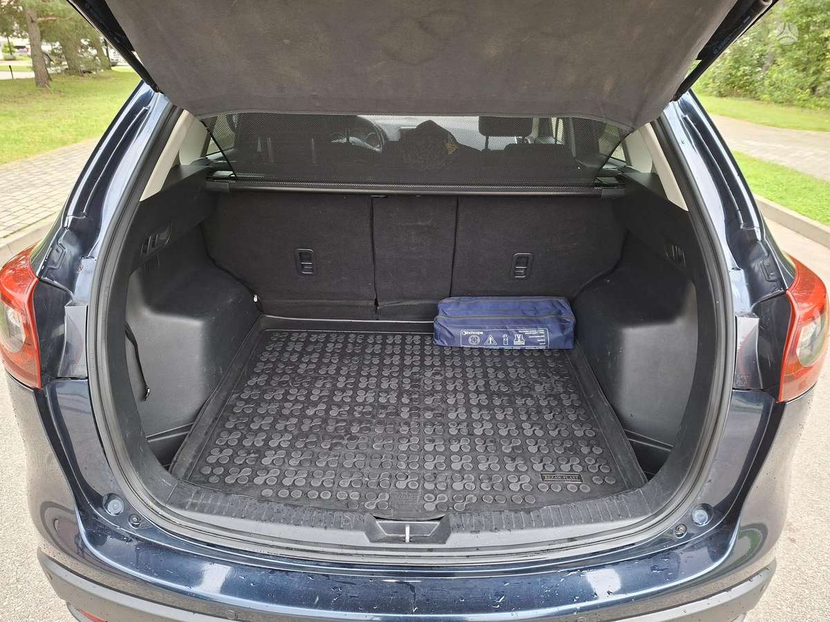 Mazda CX-5, 2.2 l., hatchback