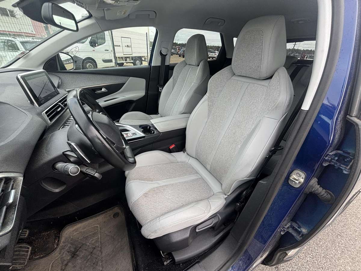 Peugeot 3008 - 11
