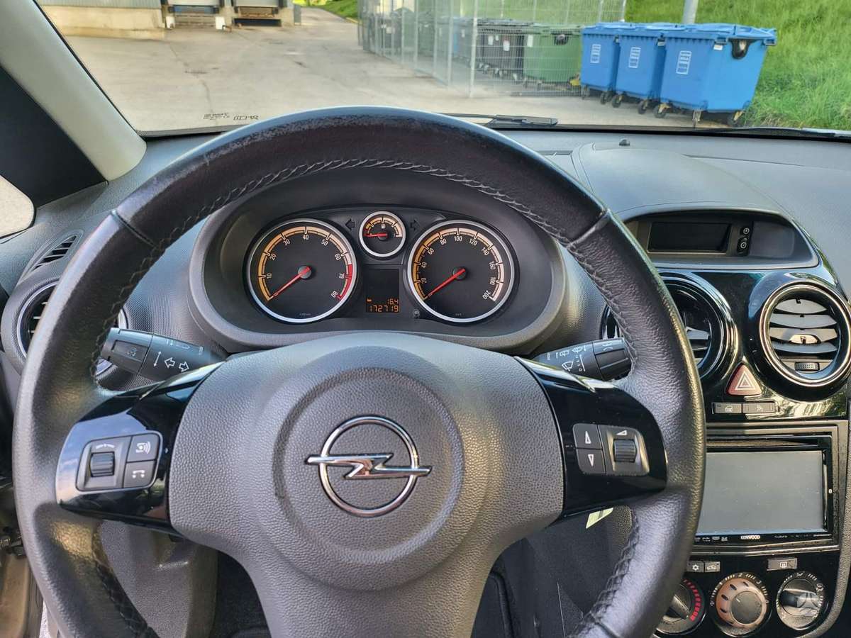 Opel Corsa, 1.2 l., Хэтчбек