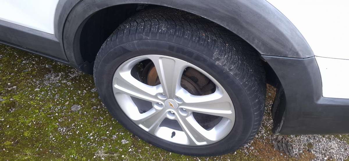 Chevrolet Captiva - 12
