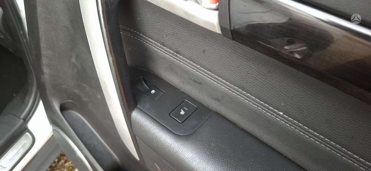 Chevrolet Captiva, 2.2 l., Минивэн