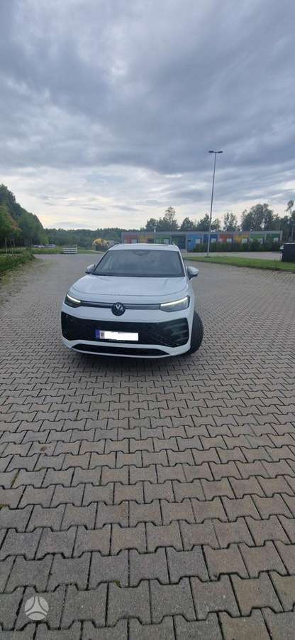 Volkswagen Tayron - 1