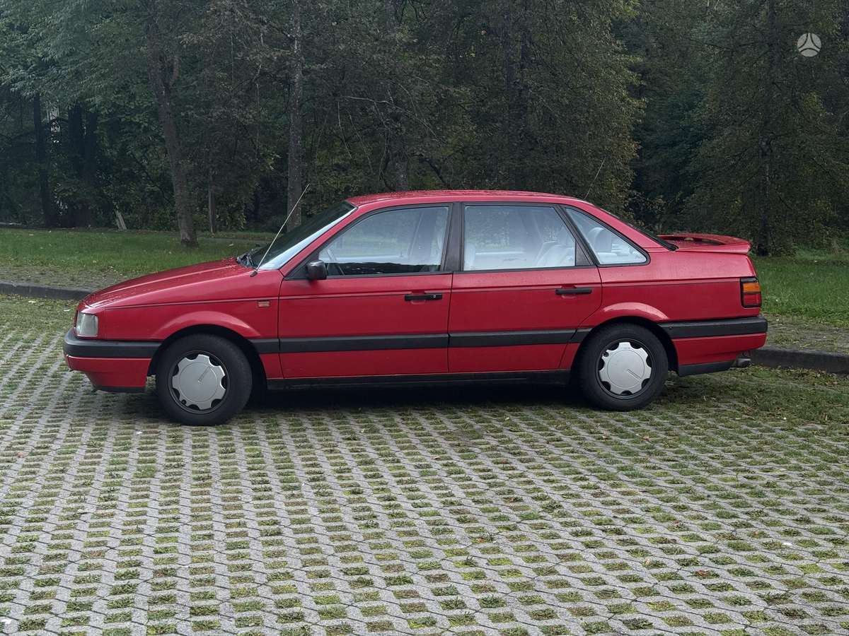 Volkswagen Passat - 6