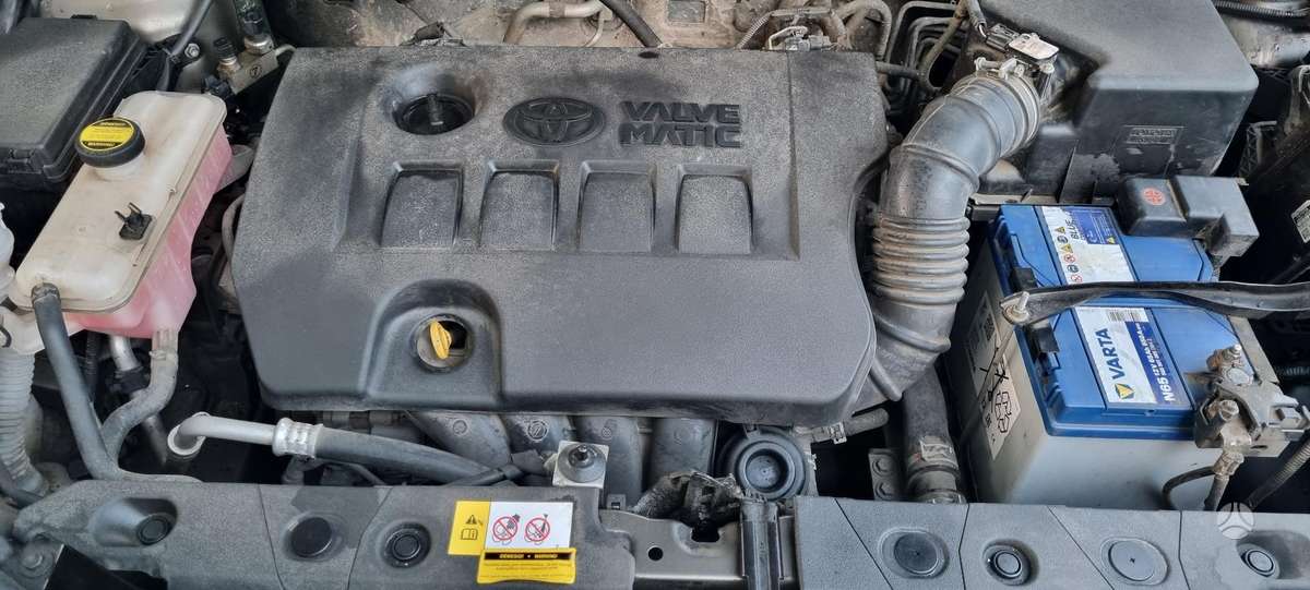 Toyota RAV4 - 11