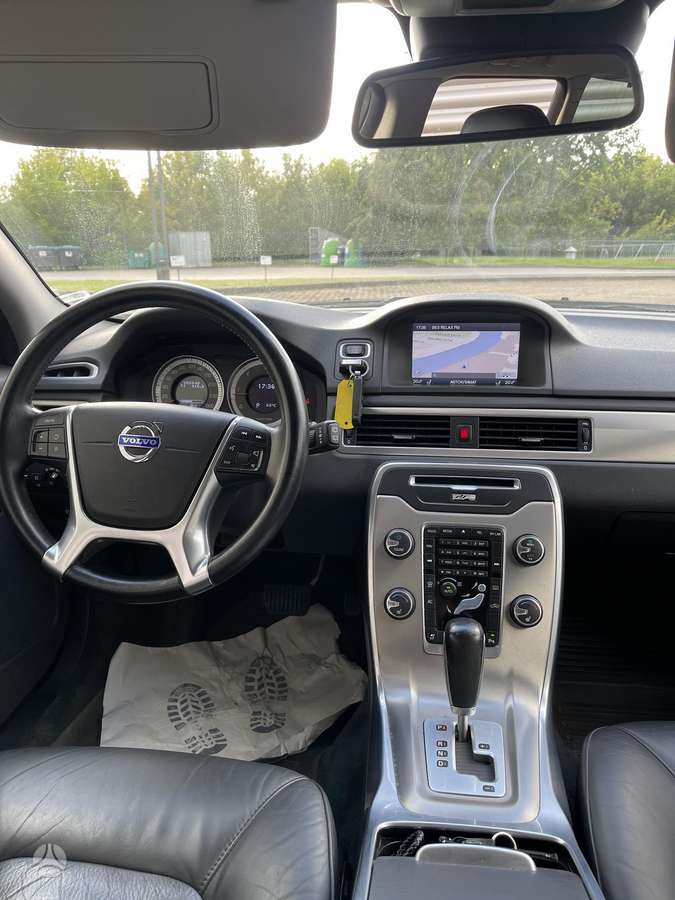 Volvo V70, 2.0 l., universalas