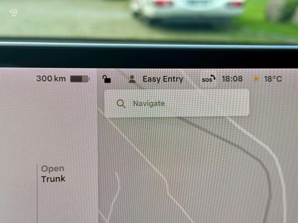 Tesla Model 3, 81 кВт·ч, Седан