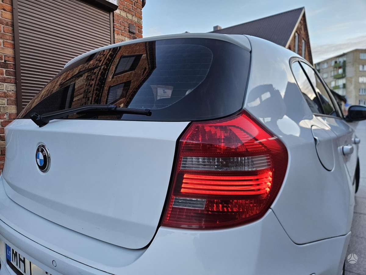BMW 118, 2.0 l., Хэтчбек