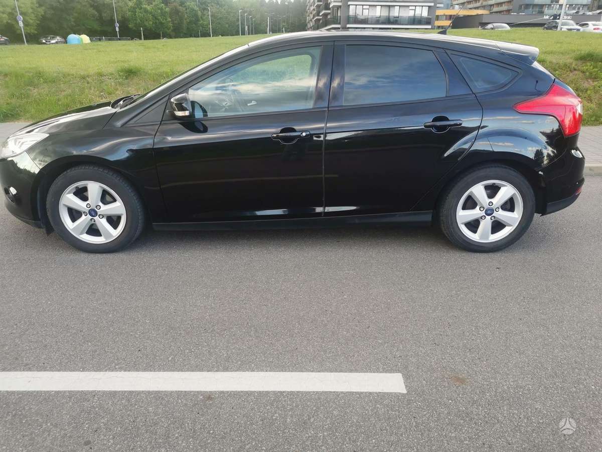 Ford Focus, 1.0 l., Хэтчбек
