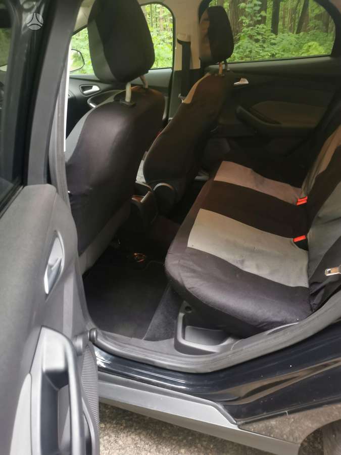 Ford Focus, 1.0 l., Хэтчбек