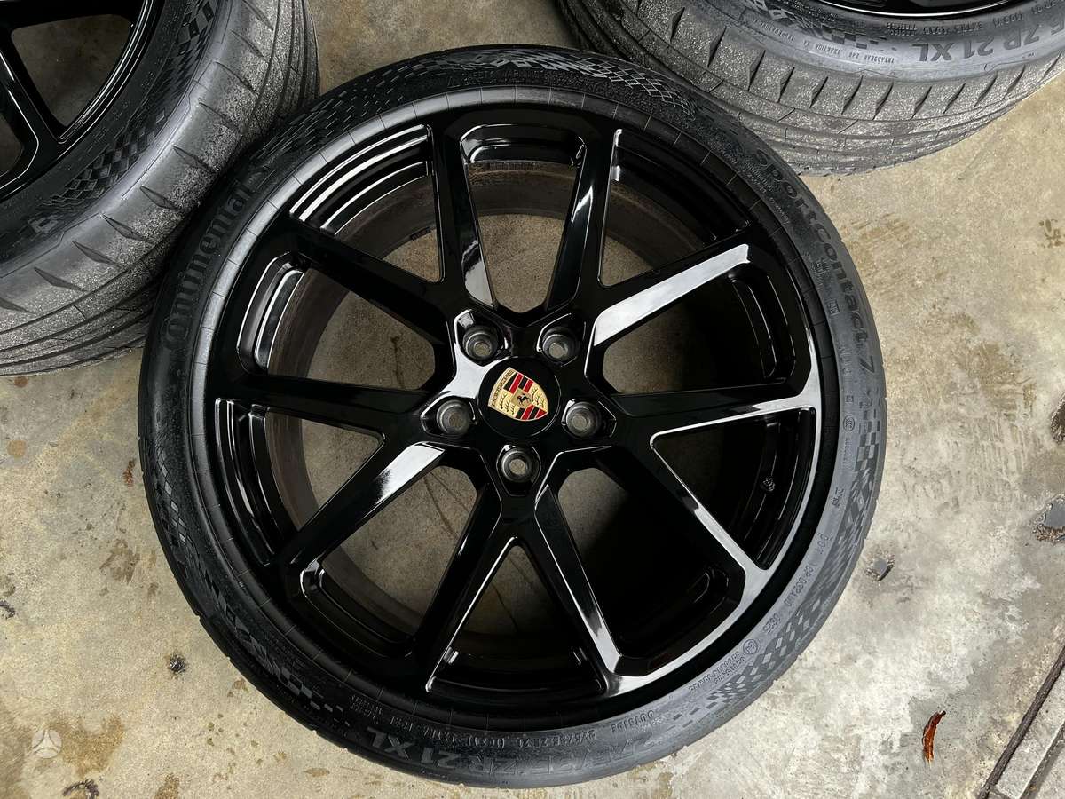Porsche Panamera, light alloy, R21