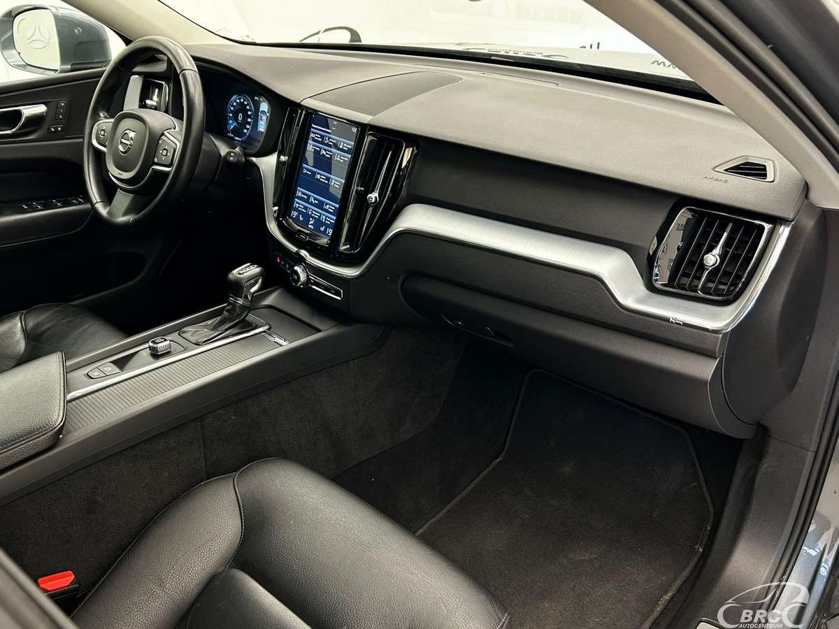 Volvo XC60, 2.0 l., wagon