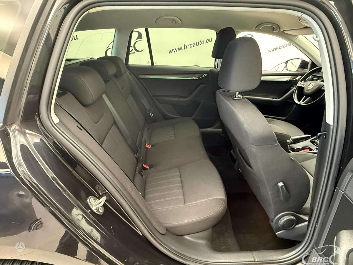 Škoda Octavia - 7