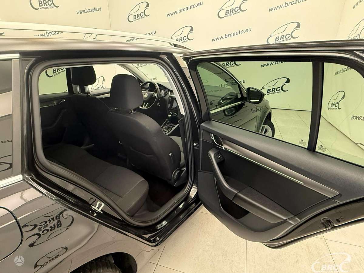 Škoda Octavia - 10
