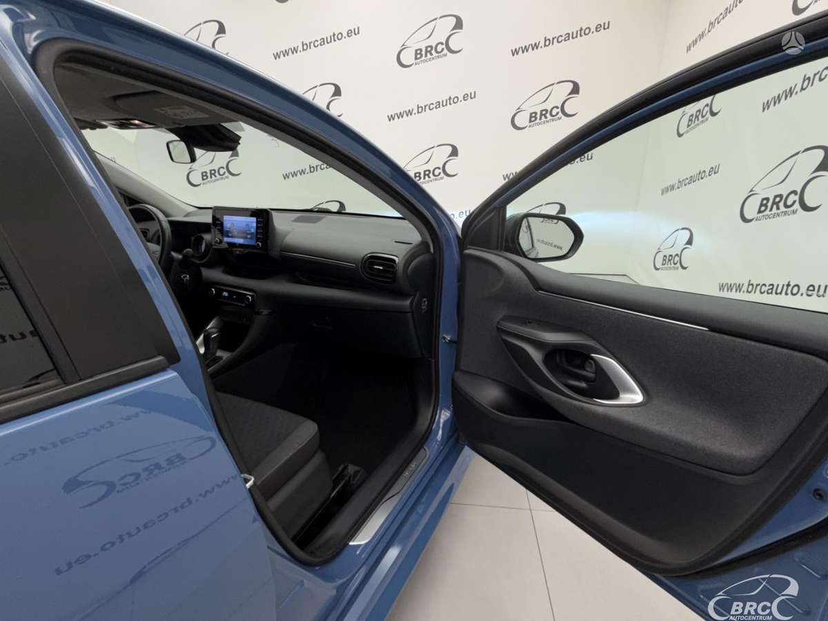 Toyota Yaris - 9
