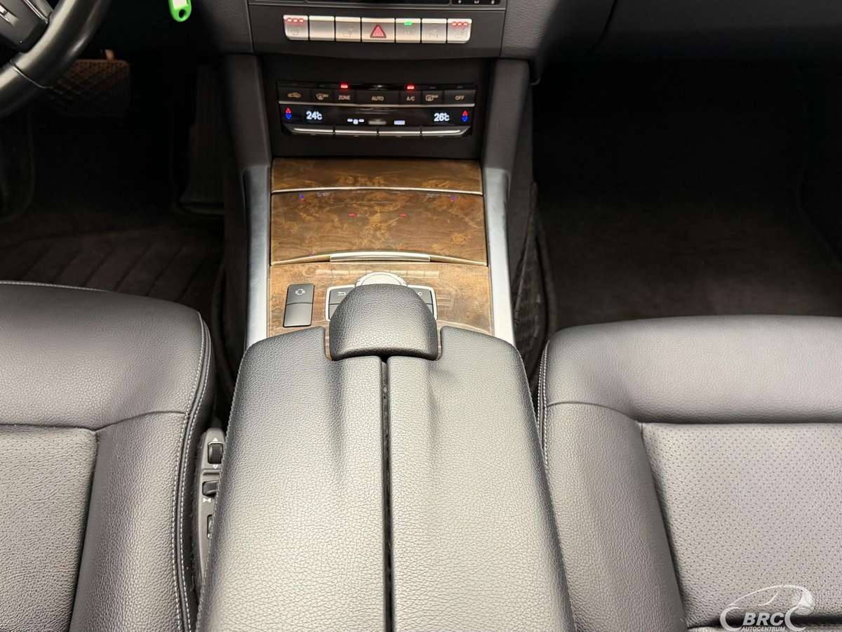 Mercedes-Benz E220, 2.1 l., Универсал
