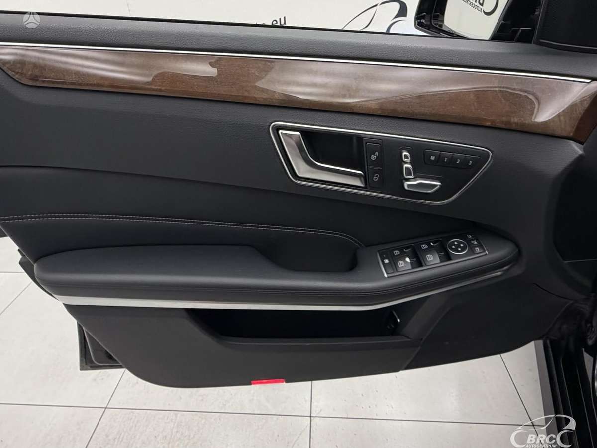 Mercedes-Benz E220, 2.1 l., Универсал