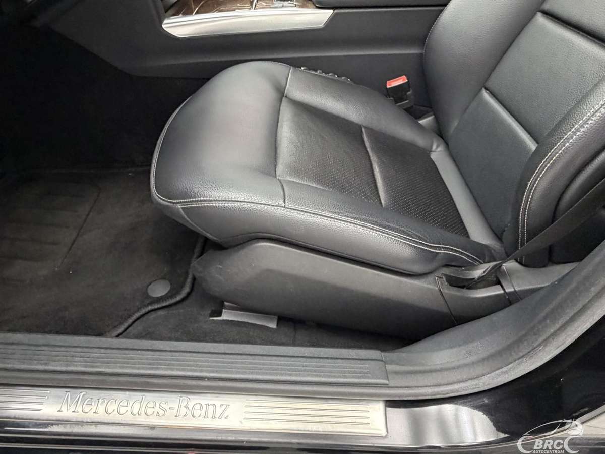 Mercedes-Benz E220, 2.1 l., Универсал